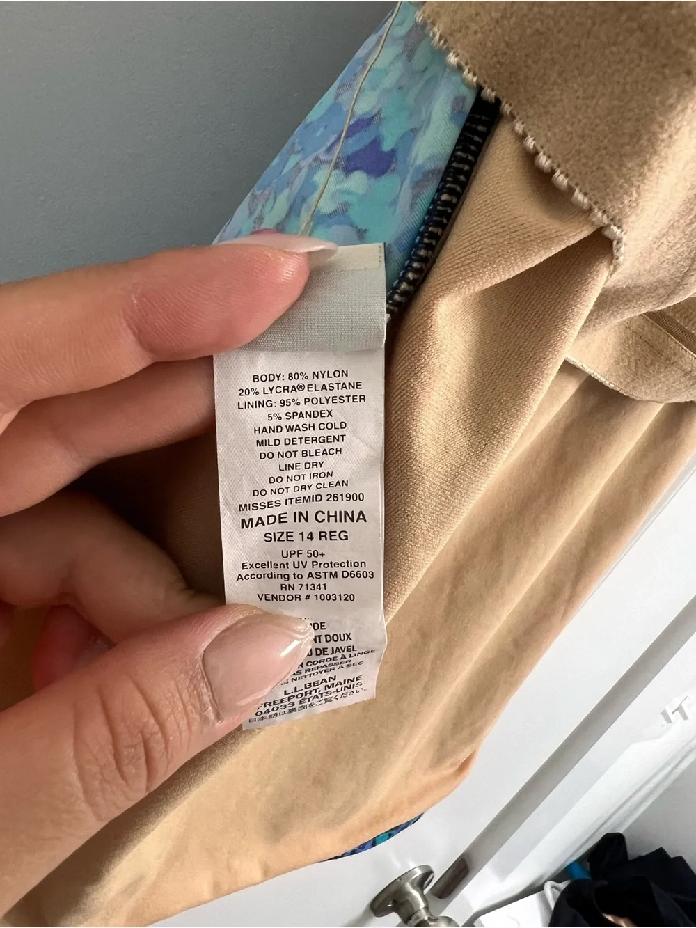 LL Bean Women’s Blue Floral Tankini Top Shelf Bra Size 14 Reg